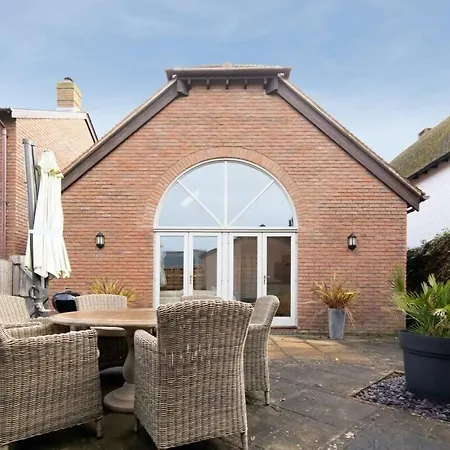 Superior House For 6 Near Beach W Parking Garden West Wittering Exterior foto
