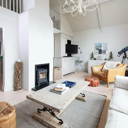 Superior House For 6 Near Beach W Parking Garden West Wittering Exterior foto
